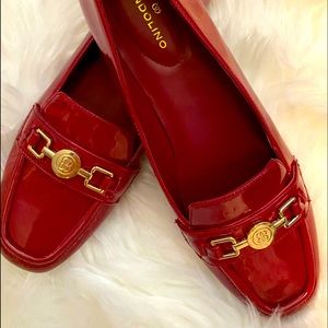 Bandolino patent leather loafers